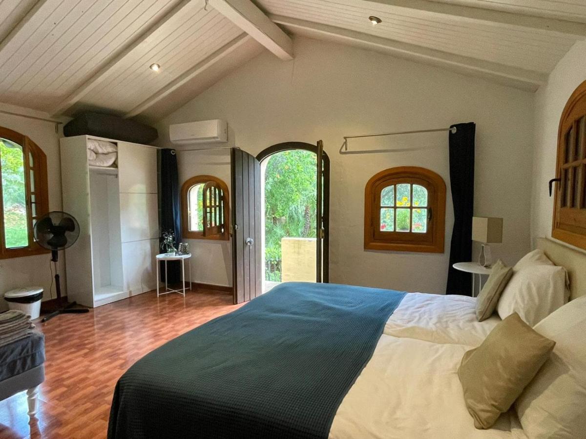 La Fuente Oase B&B Coín Екстериор снимка